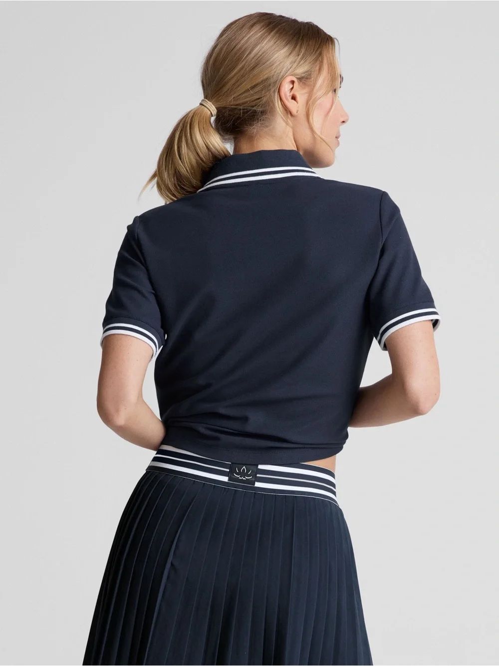 Beyond Yoga Navy Short-Sleeve Country Club Polo with White Stripe Trim NWOT❤️ - Picture 5 of 6